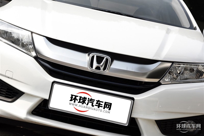 2015款 1.5L CVT豪華版