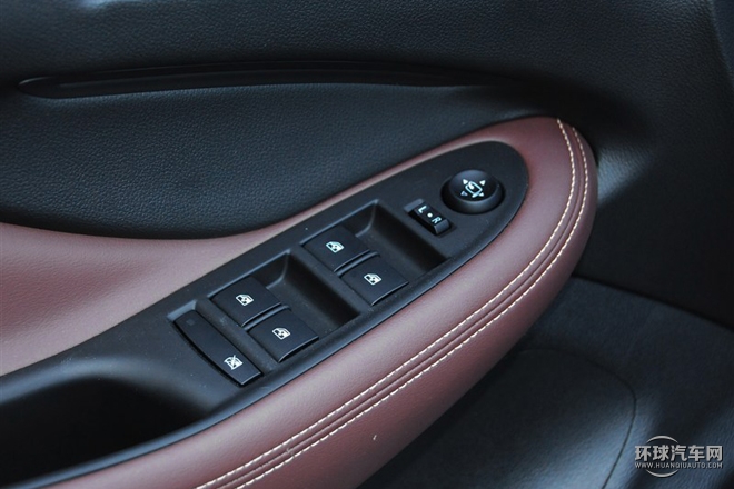 2016款 28T 四驅(qū)豪華型