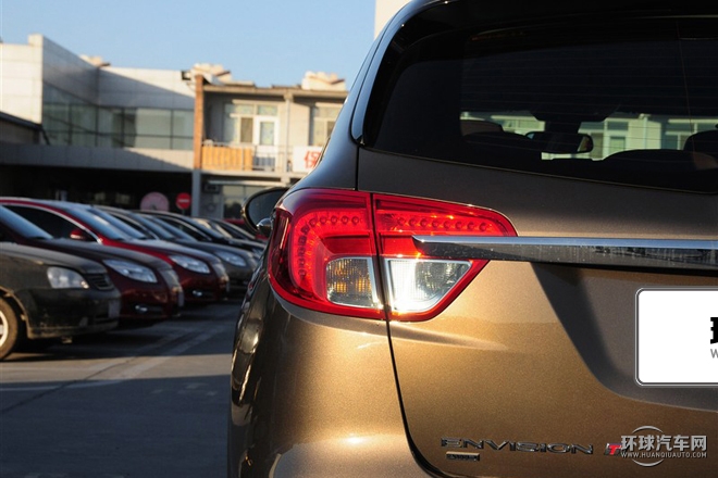 2016款 28T 四驅豪華型