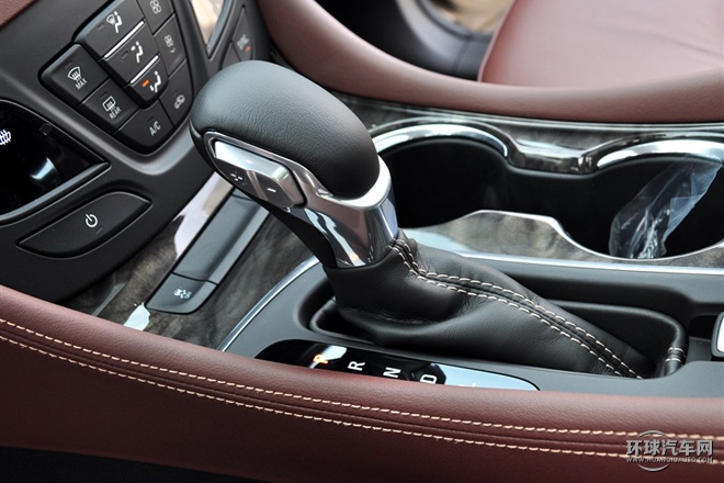 2016款 28T 四驅精英型