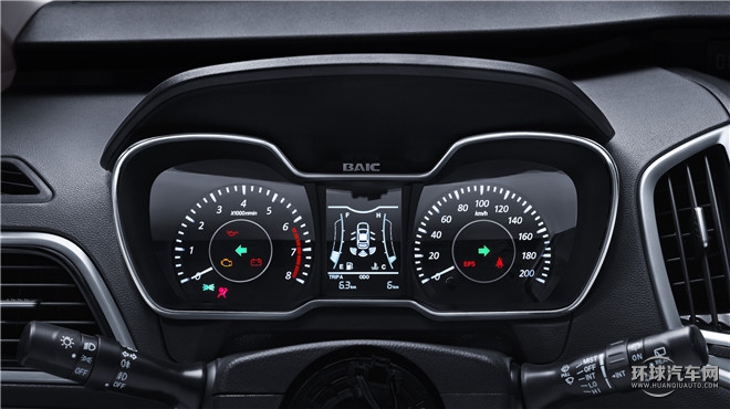 2015款 1.5L 手動豪華型