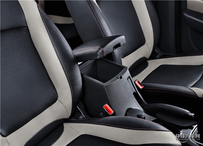 2015款 1.5L 手動豪華型