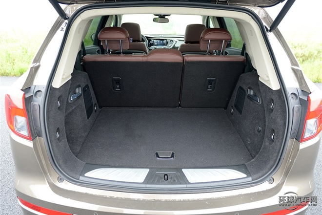 2016款 28T 四驅全能運動旗艦型