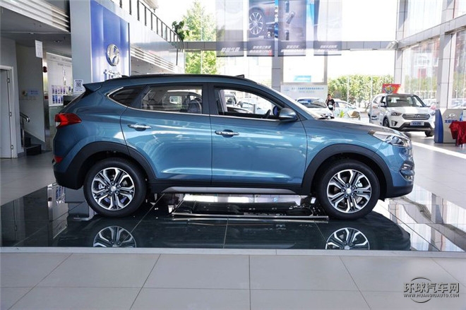 2015款 2.0L 自動兩驅舒適型