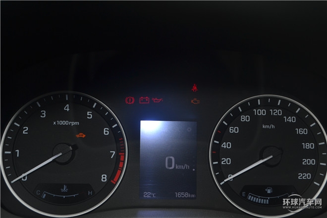 2015款 1.6L 手動兩驅時尚型GS