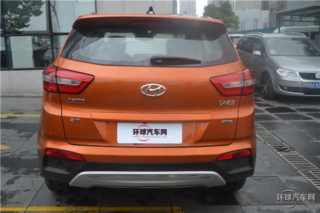 2015款 2.0L 自動四驅尊貴型DLX