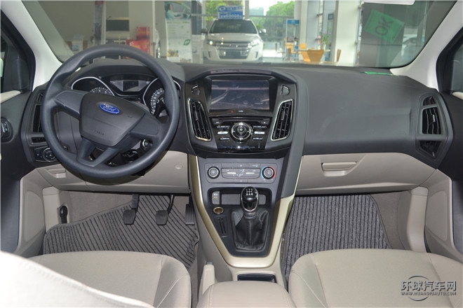 2015款 兩廂 1.6L 手動風尚型