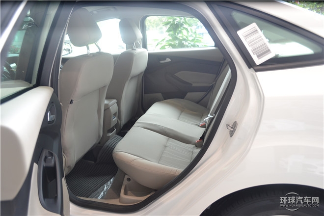 2015款 兩廂 1.6L 手動風尚型