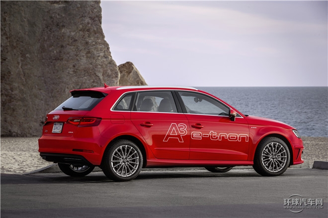 2015款 Sportback e-tron 運動型