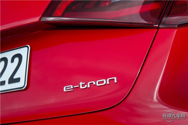 2015款 Sportback e-tron 運動型