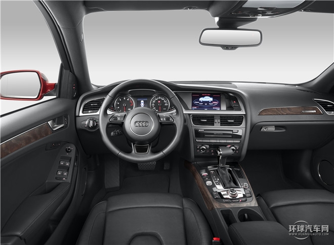 2016款 35 TFSI 自動舒適型