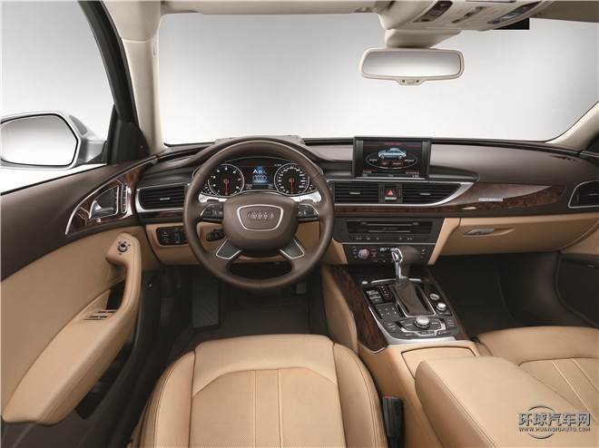 2015款 35 FSI quattro 技術型