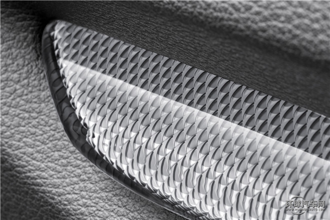 2015款 Limousine 45 TFSI S line 豪華型