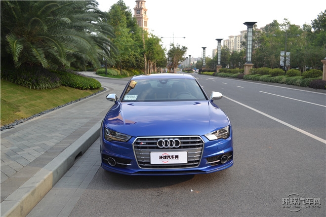 2014款 S8 4.0TFSI quattro