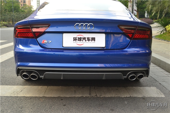 2014款 S8 4.0TFSI quattro