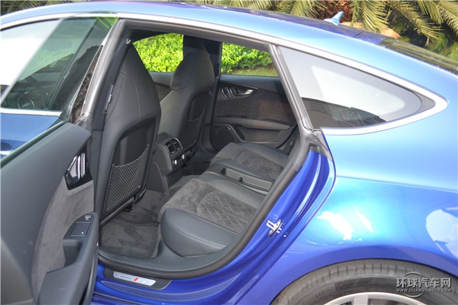 2014款 S8 4.0TFSI quattro