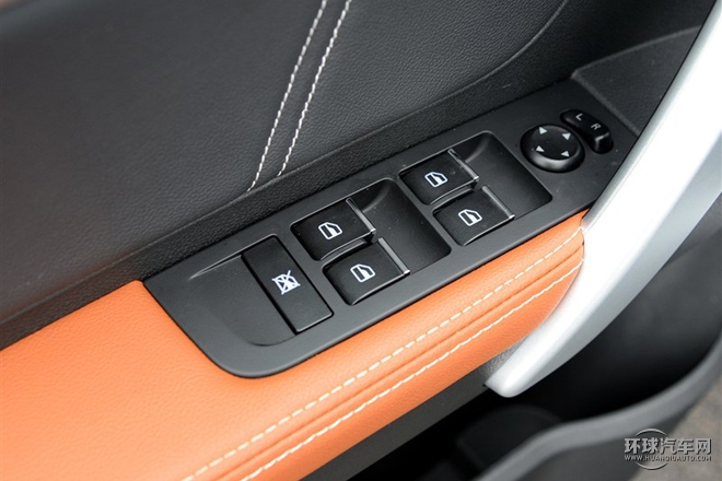 2015款 兩廂RS 1.3T CVT向上版