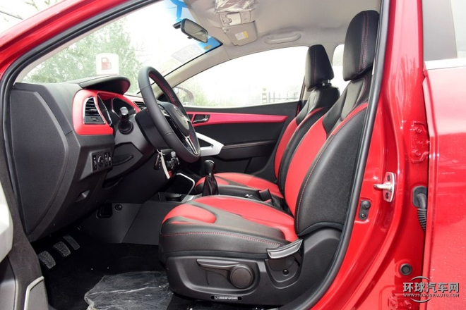 2015款 1.5L 手動豪華智能型