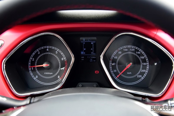 2015款 1.5L 手動豪華智能型