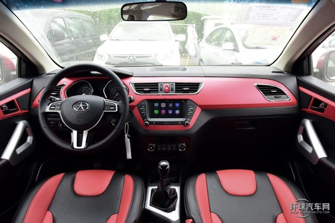 2015款 1.5L 手動豪華智能型