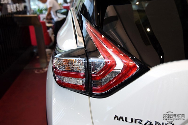 2015款 2.5L XV RES Plus 兩驅豪雅版