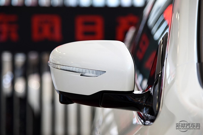 2015款 2.5L XV RES Plus 兩驅(qū)豪雅版