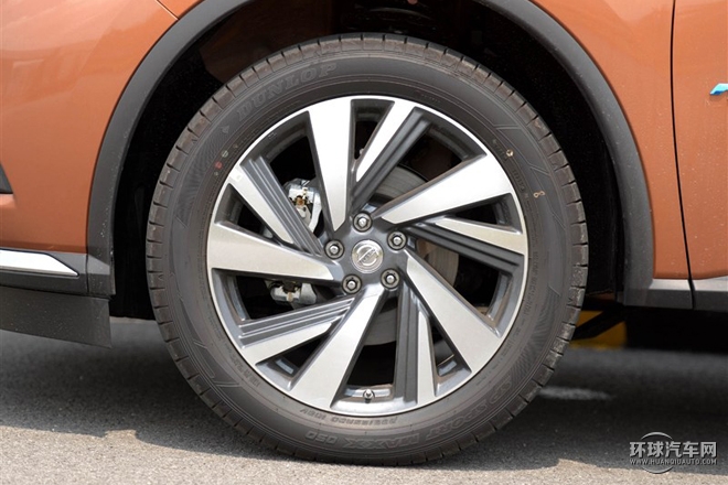 2015款 2.5T S/C HEV XL 兩驅混動尊雅版