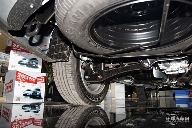 2016款 2.4L 四驅精英版 5座