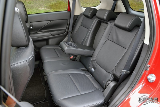 2016款 2.4L 四驅精英版 7座