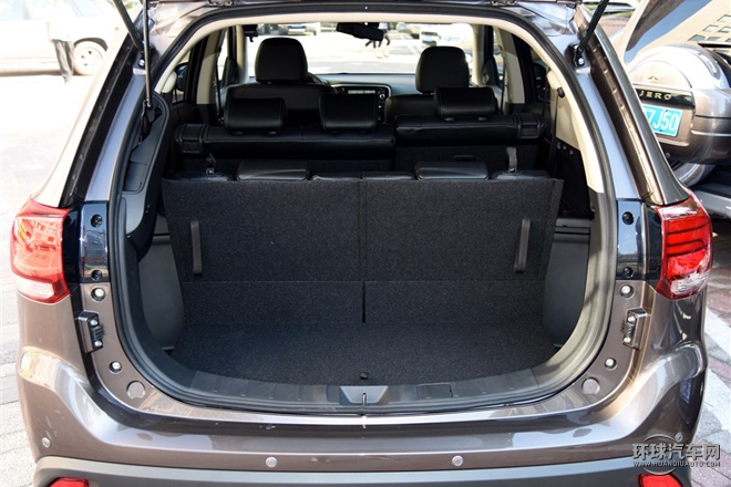 2016款 2.4L 四驅旗艦GT版 7座