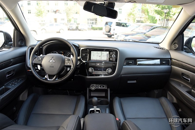 2016款 2.4L 四驅旗艦GT版 7座