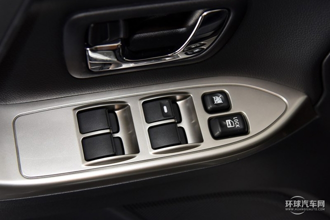 2016款 3.0L 自動豪華版 國IV