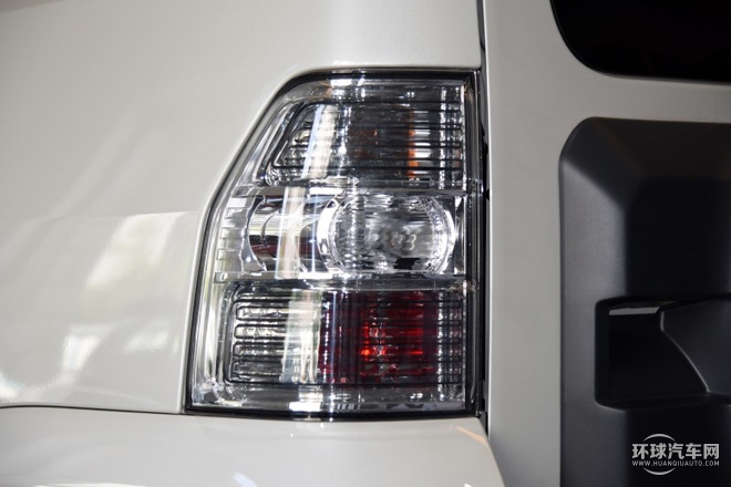 2016款 3.0L 自動豪華版 國IV