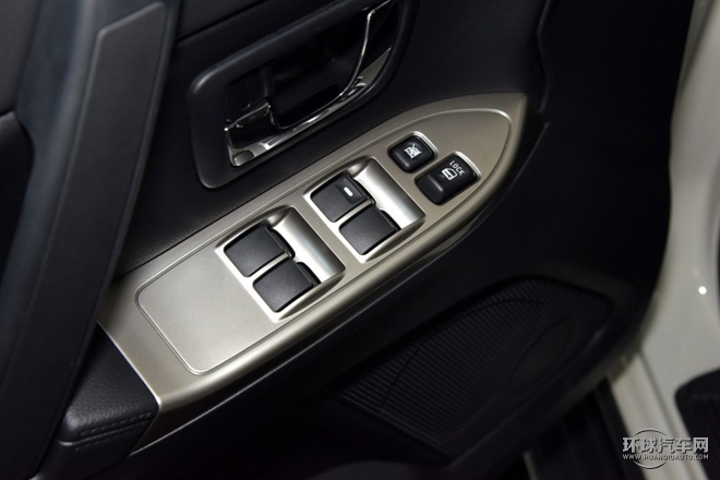 2016款 3.0L 自動豪華版 國V