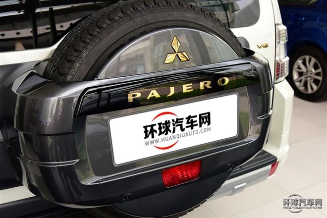 2016款 3.0L 自動尊貴版 國V