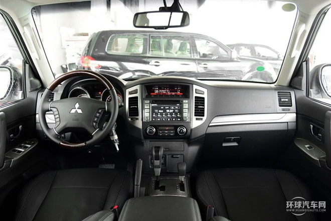 2016款 3.0L 自動尊貴版 國V