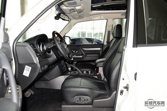 2016款 3.0L 自動尊貴版 國V