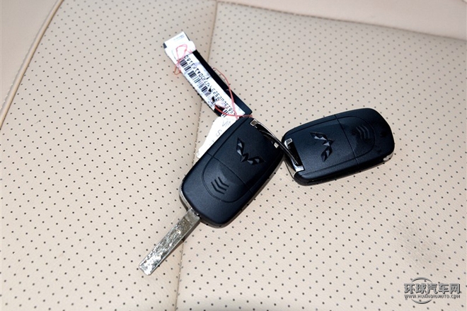 2015款 1.5L S1 豪華型