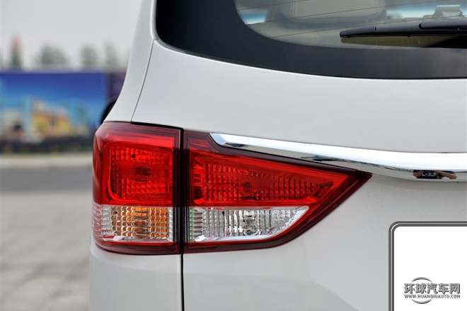 2015款 1.5L S1 豪華型