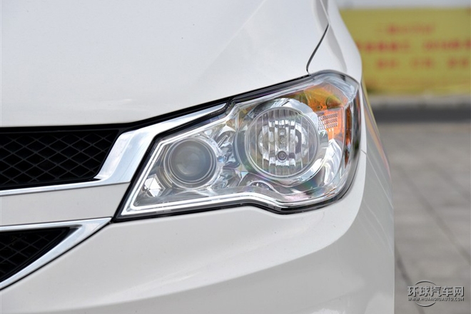 2015款 1.5L S1 豪華型