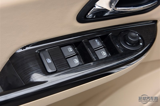 2015款 1.5L S1 舒適型