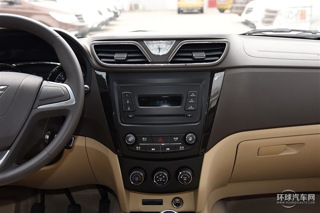 2015款 1.5L S1 舒適型