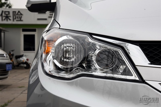 2015款 1.5L S1 舒適型