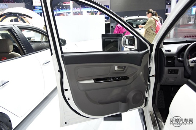 2015款 1.5L S豪華艙DAM15DL