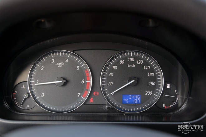 2015款 1.5L公務(wù)艙BJ415B