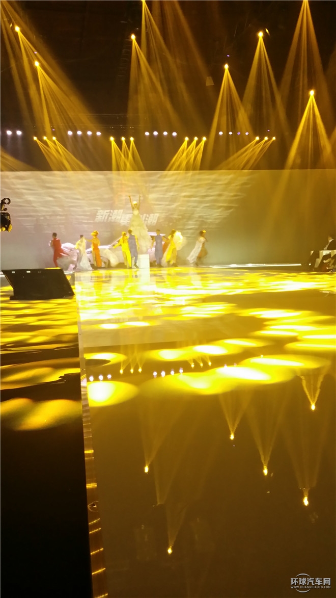 2016款 1.5TI 手動(dòng)豪華型