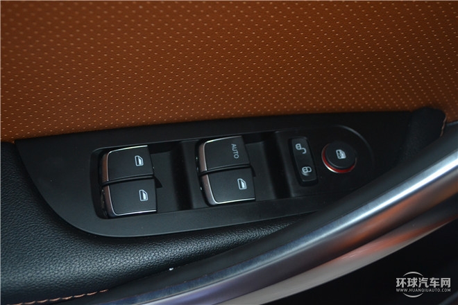 2016款 1.5TI 手動舒適型