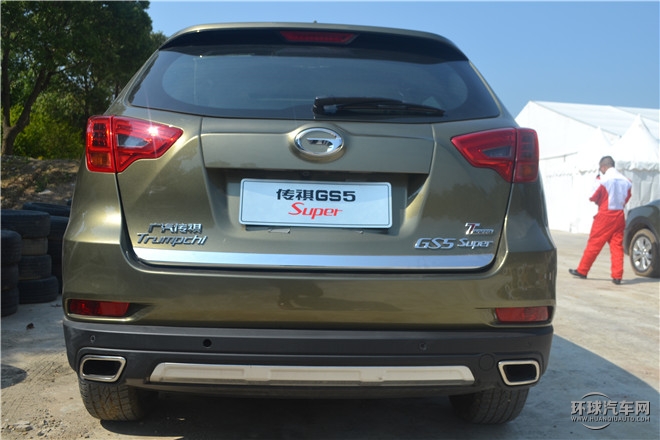 2014款 1.8T 自動兩驅超享版