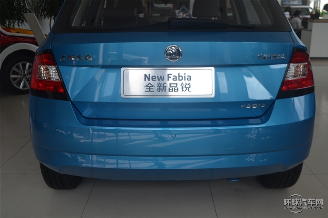 2015款 1.6L 手動(dòng)運(yùn)動(dòng)版