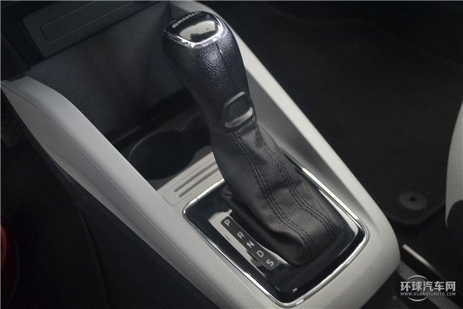 2015款 1.4L 手動創行版